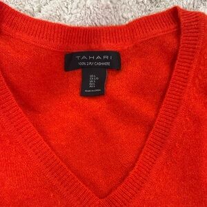 Tahari Women's orangeCashmere Sweater